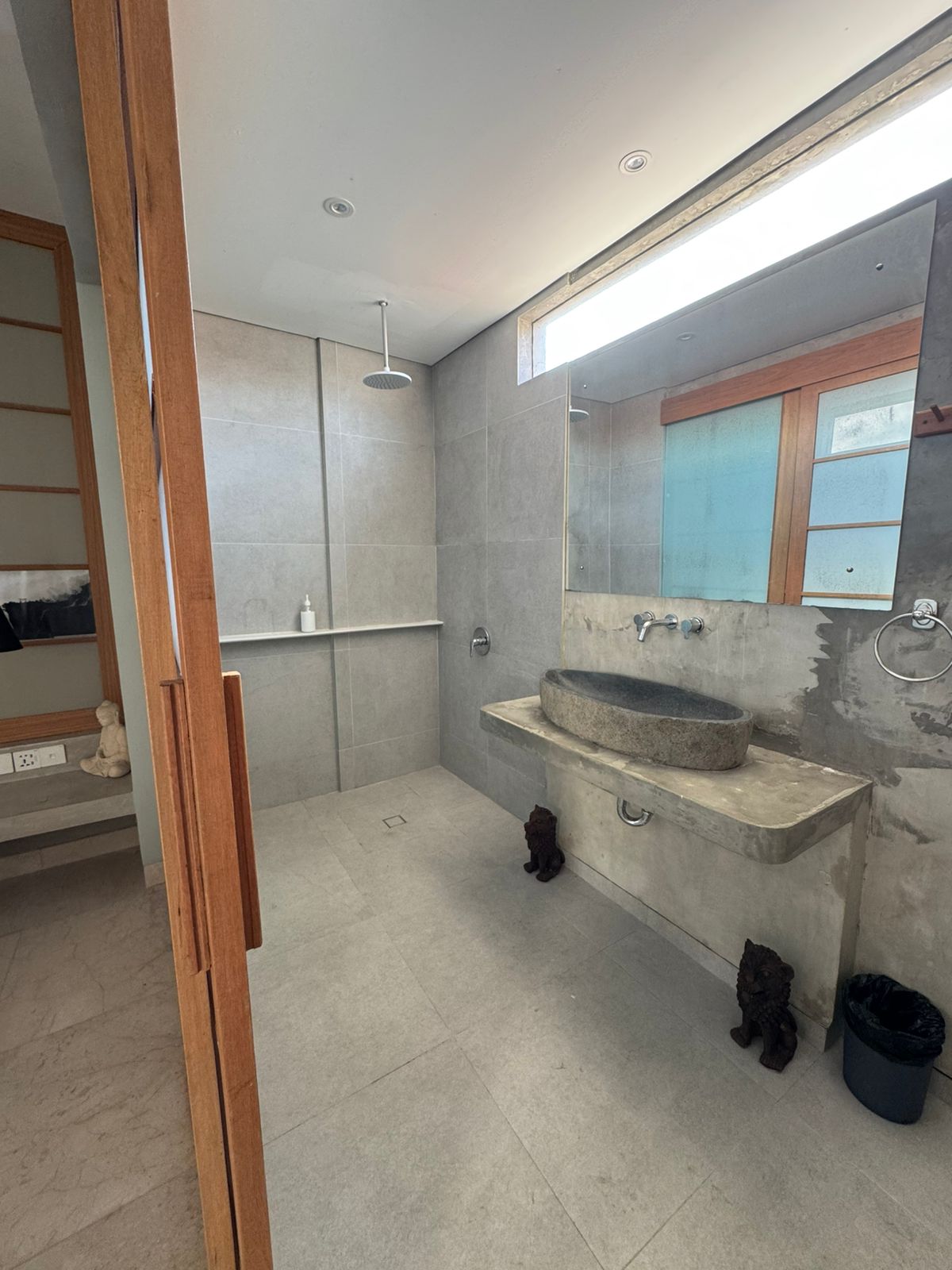 Studio Apartment in Exclusive Male-Only Resort Available Leasehold (2)